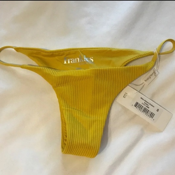 NEW Ribbed Bikini Bottom - Picture 5 of 10